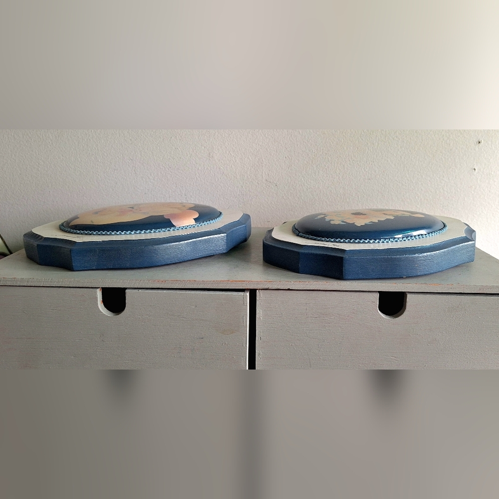 Two Pierrot frames - Picture 9 of 10